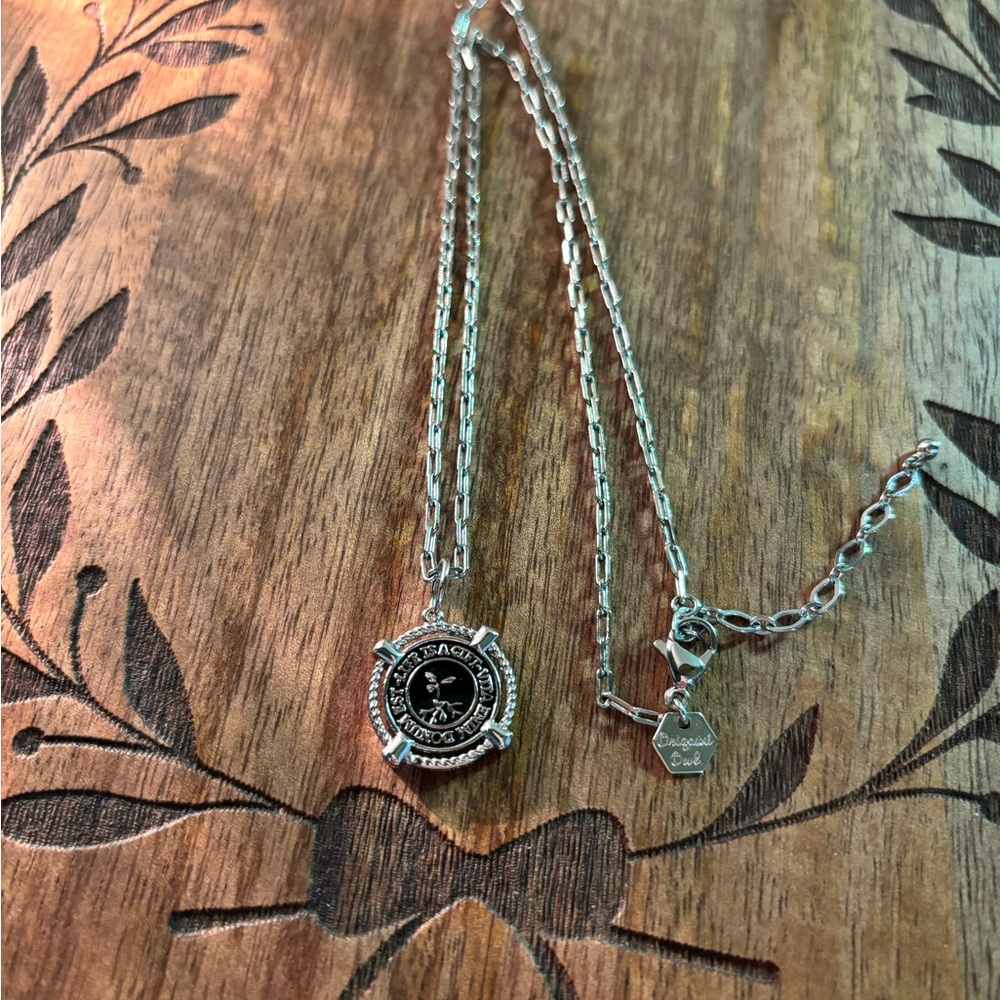 ⭐️ NEW Origami Owl Silver Necklace with Black Pendant ⭐️